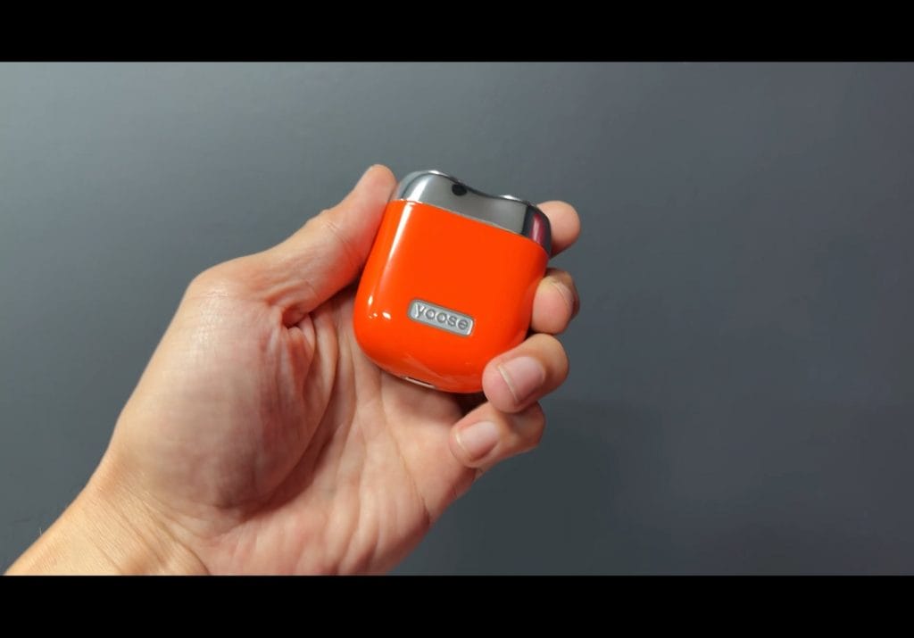 Yoose gotta believe it: a review of probably the best mini electric razor for the manly man