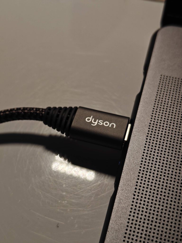 Dyson charging cable