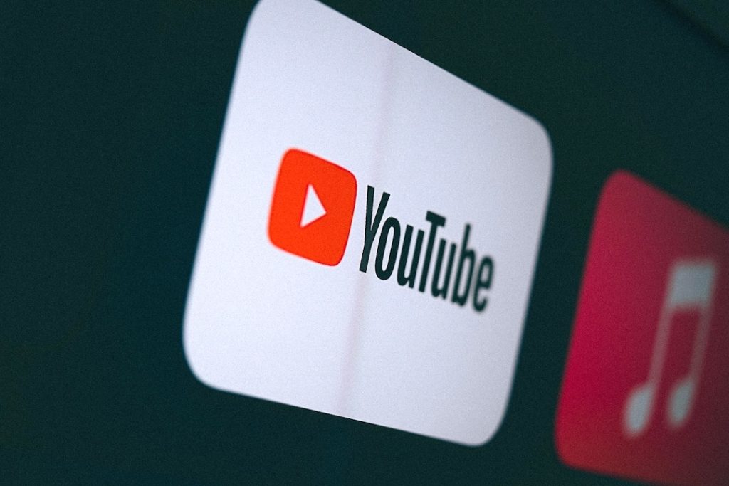 YouTube restores service after brief outage YouTube