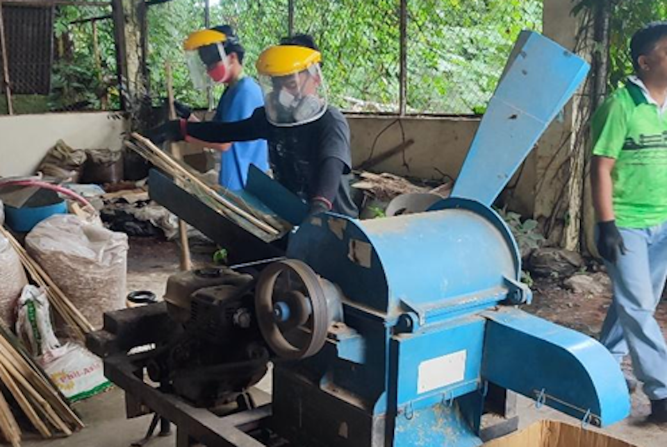 DOST promotes biomass fuels to reduce oil dependence DOST Biomass Fuel