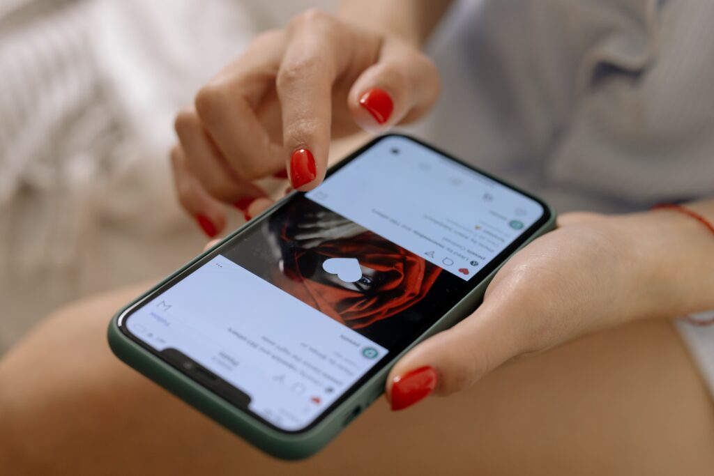Instagram finally settles what happens when you unlike an old post